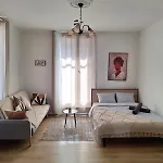 Du Village Apartment